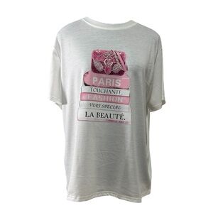 🚨CLOSET CLOSING PRICE🚨White T-Shirt with Pink Paris Graphic